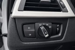S&eacute;rie 3 1&deg; Main / S&eacute;rie (F31) Pack LUXE TOURING Cuir/GPS/T&eacute;l CT-OK 2014 occasion 60430 Abbecourt