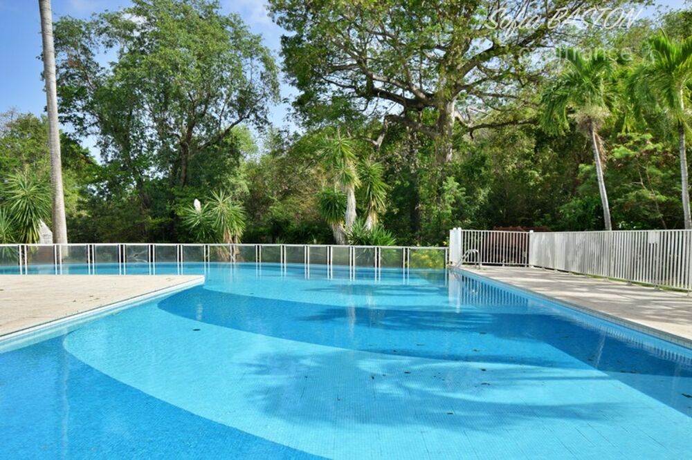 Vente Appartement LE DIAMANT (972) - Baisse de prix Proche Plage Appartement T1 (31m2) + Terrasse - Piscine - Parc - 31 m2 + Terrasse Le diamant