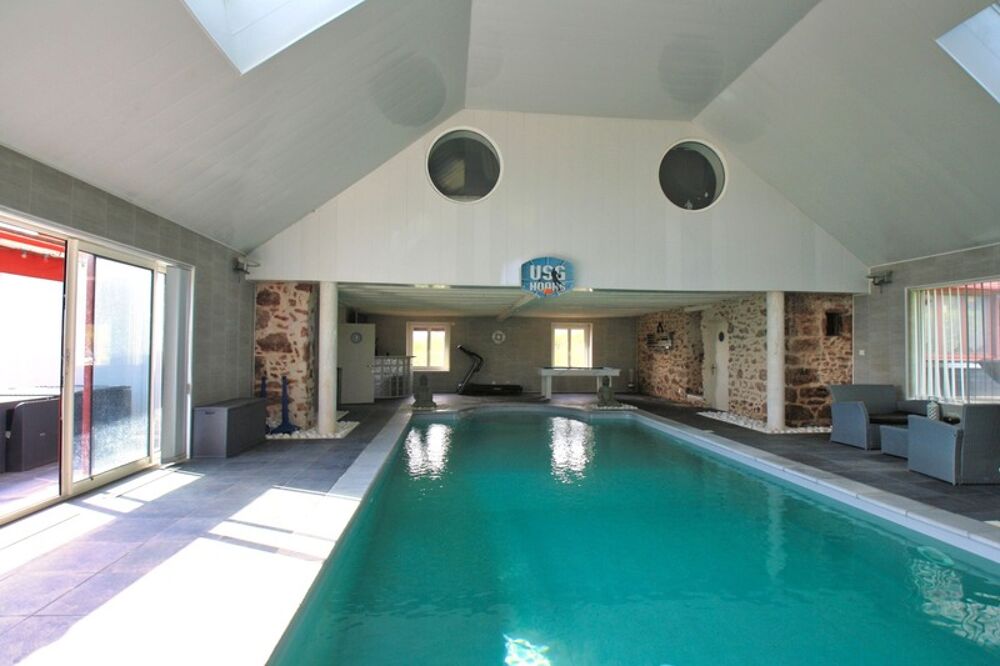 Vente Maison COUP DE COEUR : longère rénovée, avec piscine intérieure Saint agnan