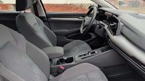 Golf 2.0 TDI 115 DSG7 Life 1st - Automatique 2022 occasion 62120 Aire Sur La Lys