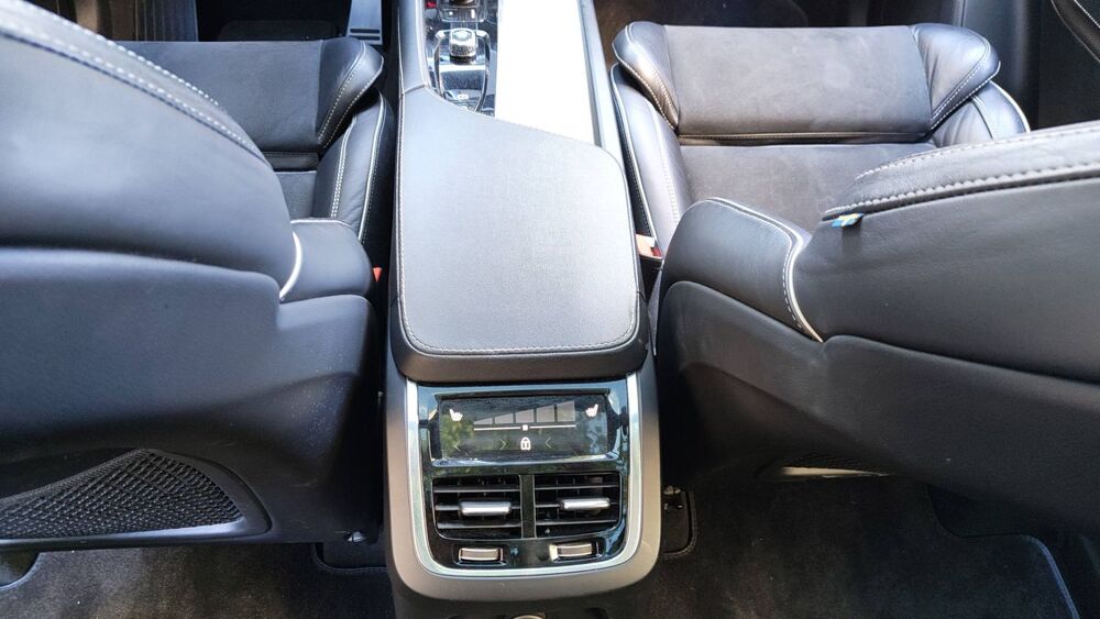 XC90 II 2.0 T8 390 Plug in Hybrid AWD R-Design - 7 places Toit ou 2021 occasion 92200 Neuilly Sur Seine