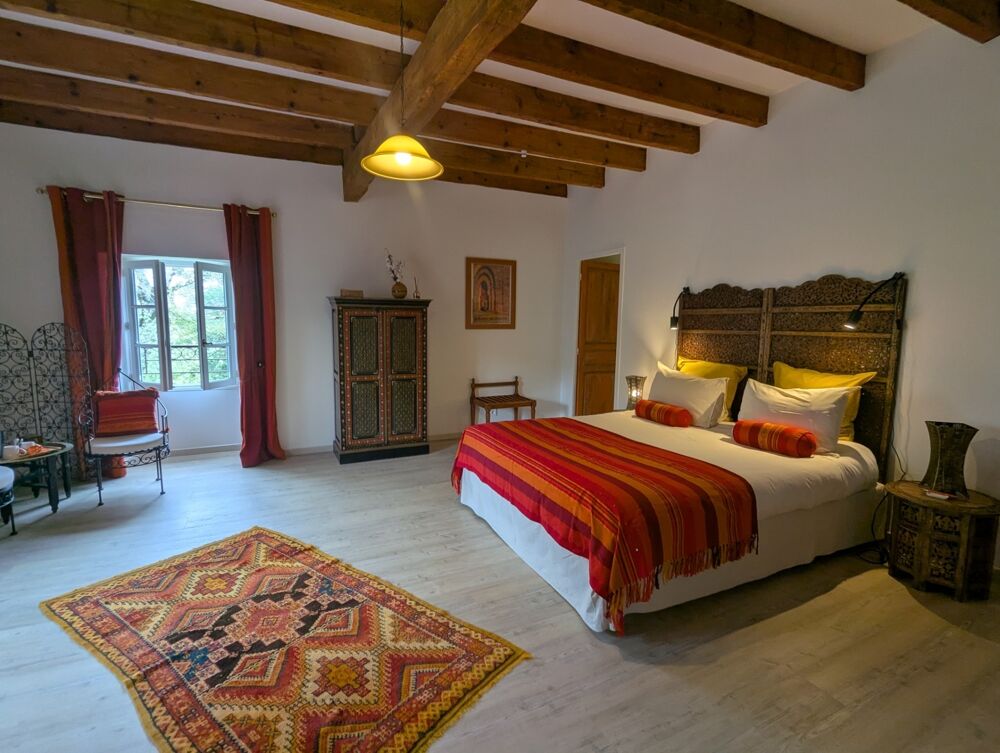 à vendre  Propriété/château Fénols (81600)