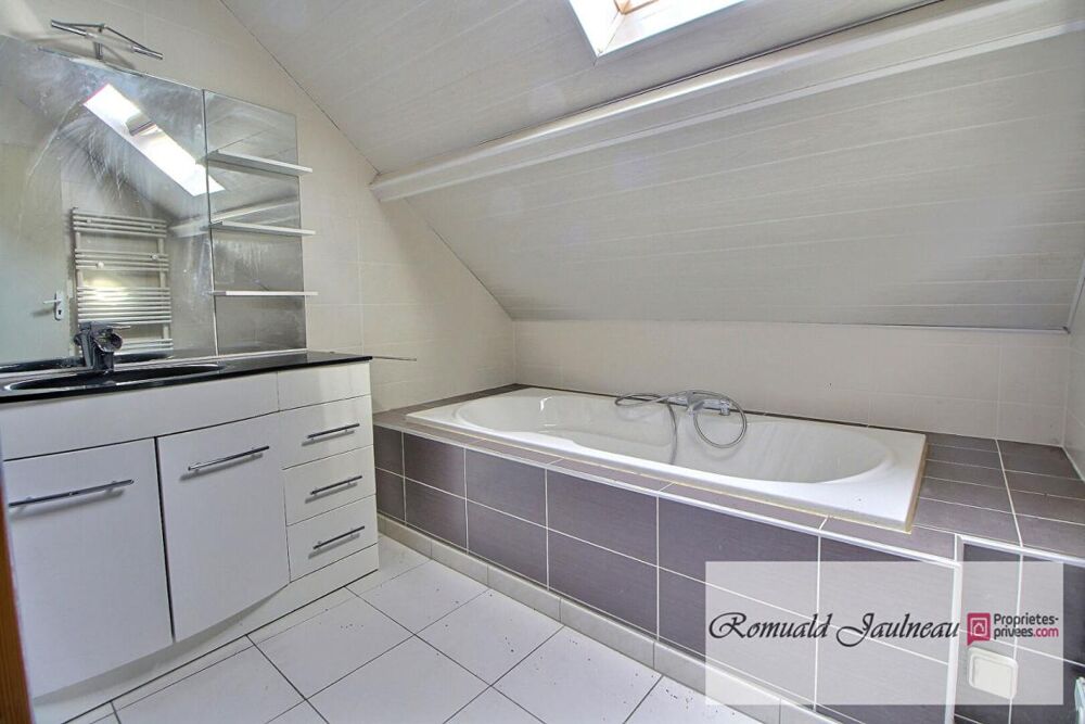 Vente Maison Maison à 10 MIN DE VOVES 3 CHAMBRES Les villages voveens