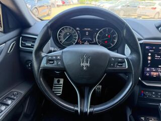 Ghibli GranSport 330 CV MHEV – Berline sportive hybride l&eacute;g&egrave;re 2022 occasion 33000 Bordeaux