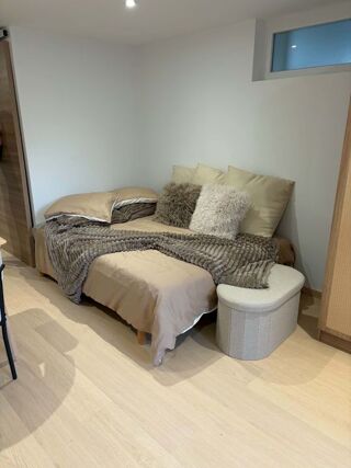  Appartement à louer 1 pièce 25 m²