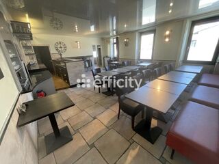  Immeuble à vendre 11 pièces 230 m²