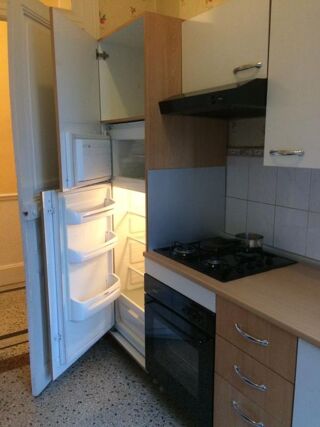  Appartement à louer 2 pièces 45 m²