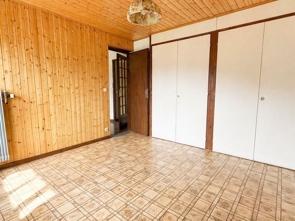 Vente Appartement À vendre Thones Appartement 5 pièces à rénover plus plateau à aménager Thones