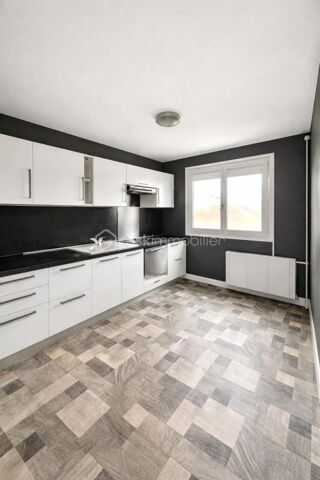  Appartement à vendre 5 pièces 83 m²