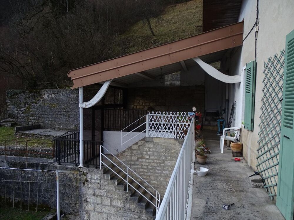 Vente Appartement Appartement  rénové avec 3 chambres de 117 m²  habitable à Moirans-en-Montagne Moirans en montagne