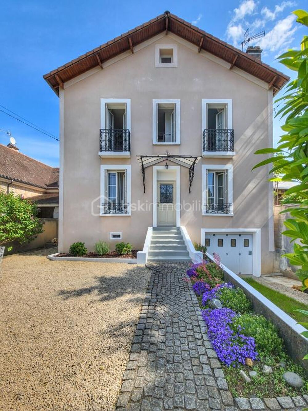 Maison Meulière à Villiers-sur-Marne : cachet, espace et luminosité _ Vidéo de présentation disponible