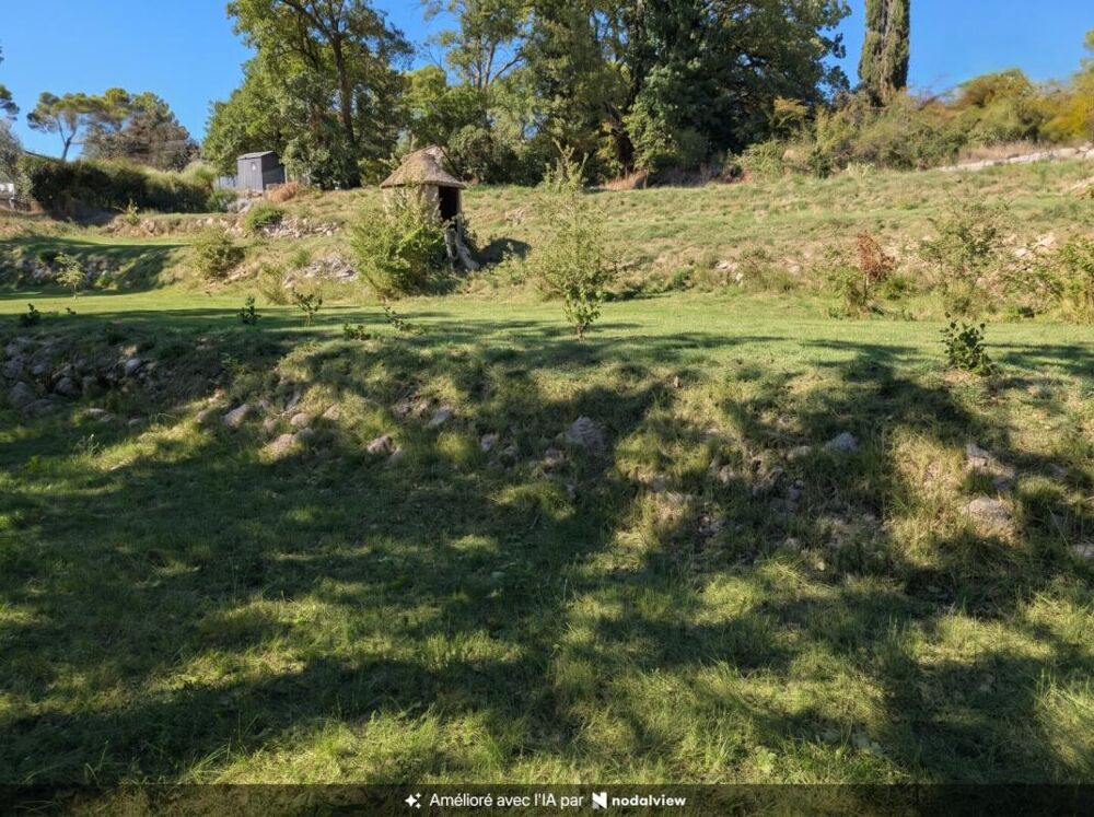 Vente Terrain Terrain constructible de 1 000 m2 avec vue dégagée, au calme et proche des commodités Salernes
