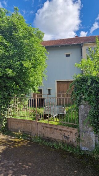  Remise / Grange à vendre 3 pièces 195 m²