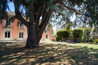  Maison à vendre 10 pièces 337 m²