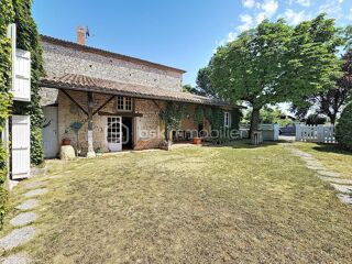  Maison à vendre 10 pièces 181 m²