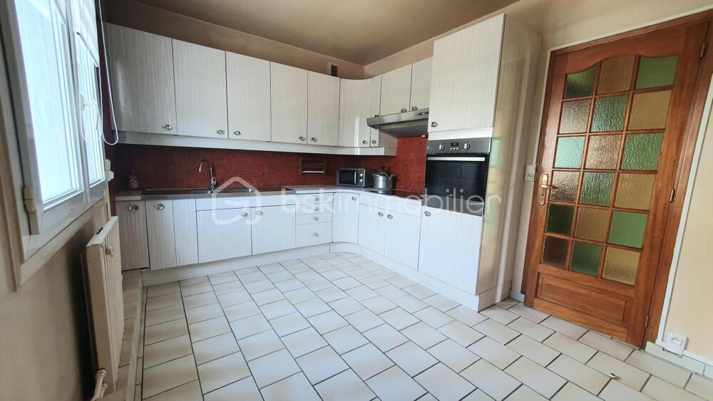 LES GOBELINS / APPARTEMENT DE 100M² / GARAGE / CAVE