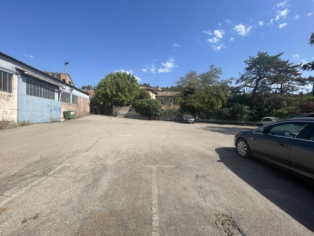 à vendre  Appartement Apt (84400)