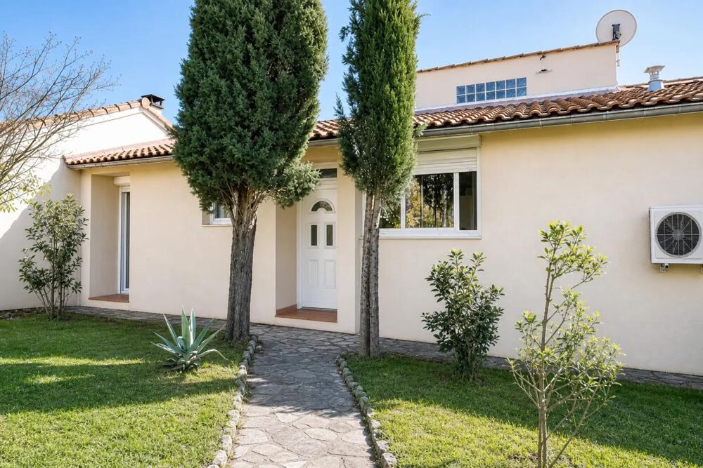Vente Villa Charmante maison 5 pièces à Vauvert Vauvert