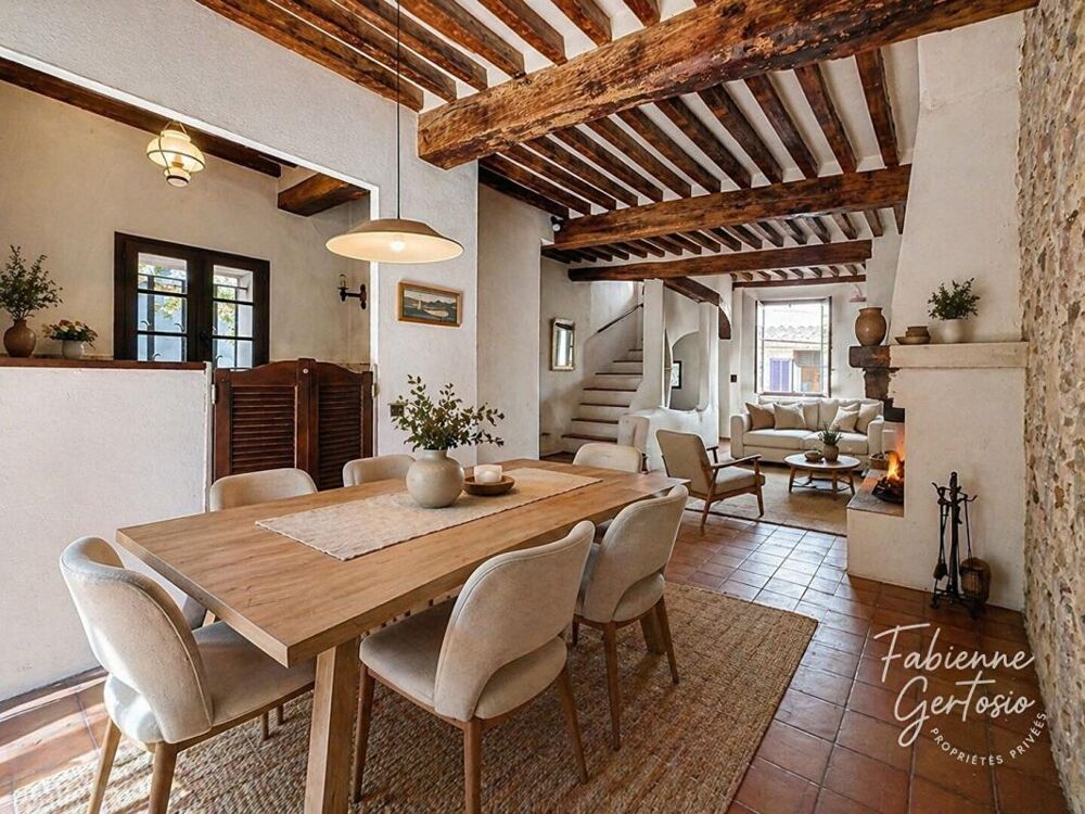 Solliès-Ville! Maison de Village de 105m2 avec jardin et cave
