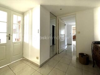 Vente Appartement Appartement T5 de 133 m² avec terrasse de 43 m² et 2 box Montpellier