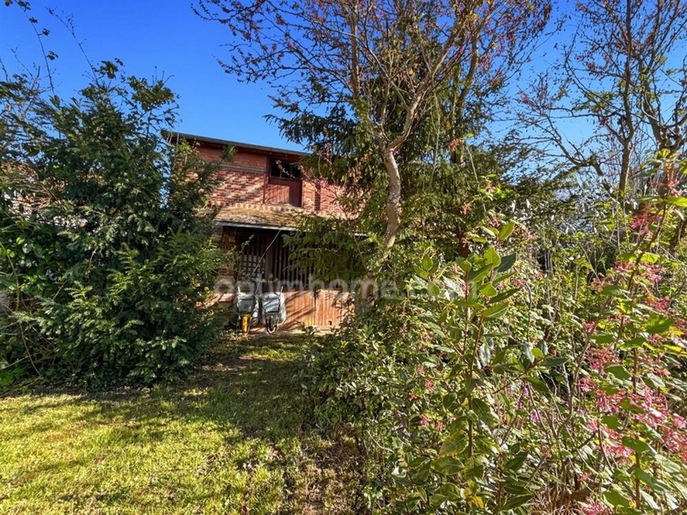 Vente Propriété/Château MAISON ET DEPENDANCES - TERRAIN 440 m2 - 285 000 EUROS Beauchamp