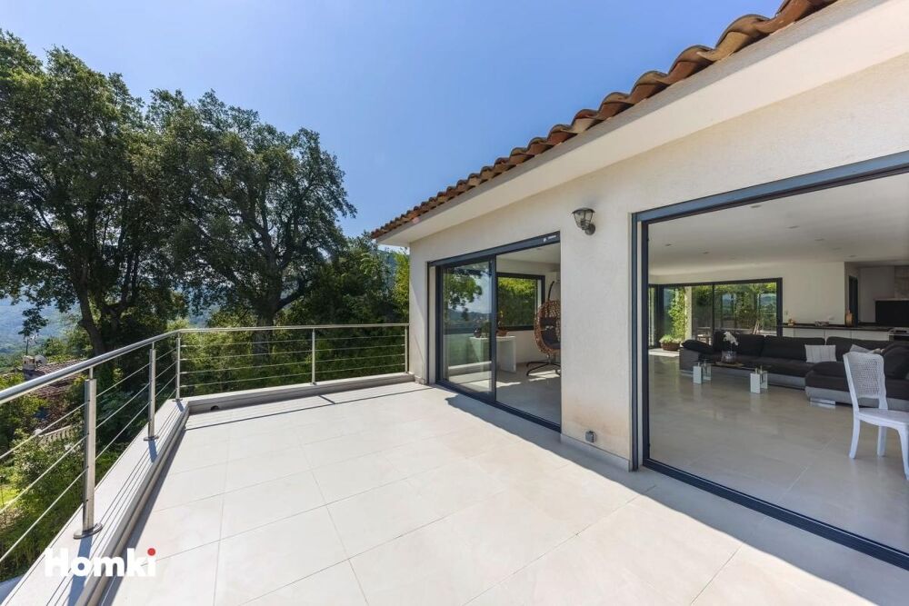 Maison 4 pièces 124 m² · à Les Adrets de L Esterel · 124 m² · 845 000 €