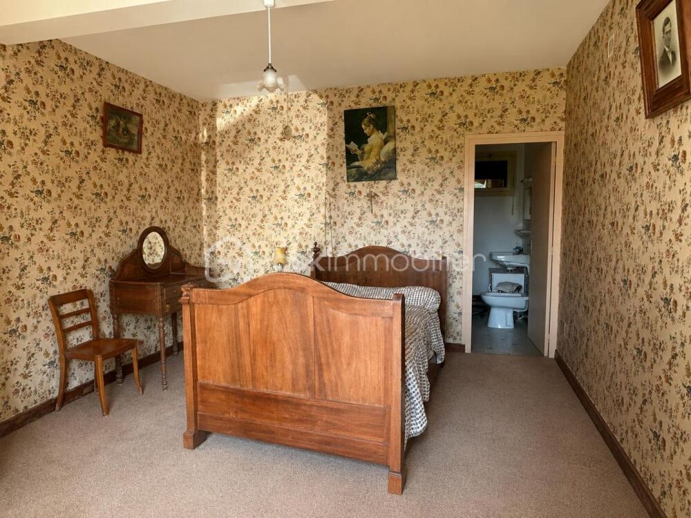 Maison de campagne à rénover  Vue Pyrénées  Fort potentiel