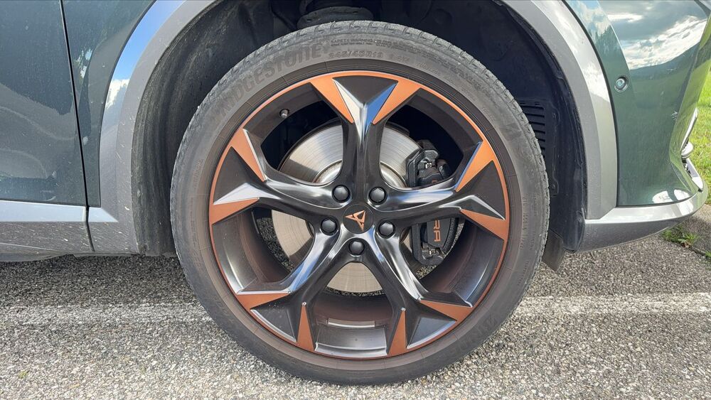 Formentor 1.4 e-HYBRID 245 DSG6 Vz - Automatique 2022 occasion 26000 Valence