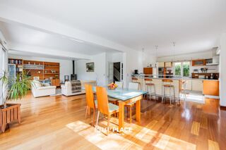  Maison � vendre 8 pi�ces 203 m�