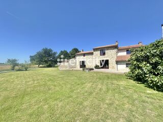  Maison à vendre 6 pièces 157 m²