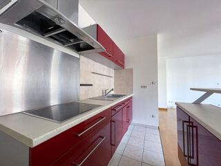  Appartement  vendre 4 pices 85 m