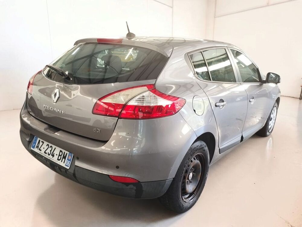 M&eacute;gane 1.5 DCI 110 CARMINAT TOM TOM 2010 occasion 06640 Saint-Jeannet