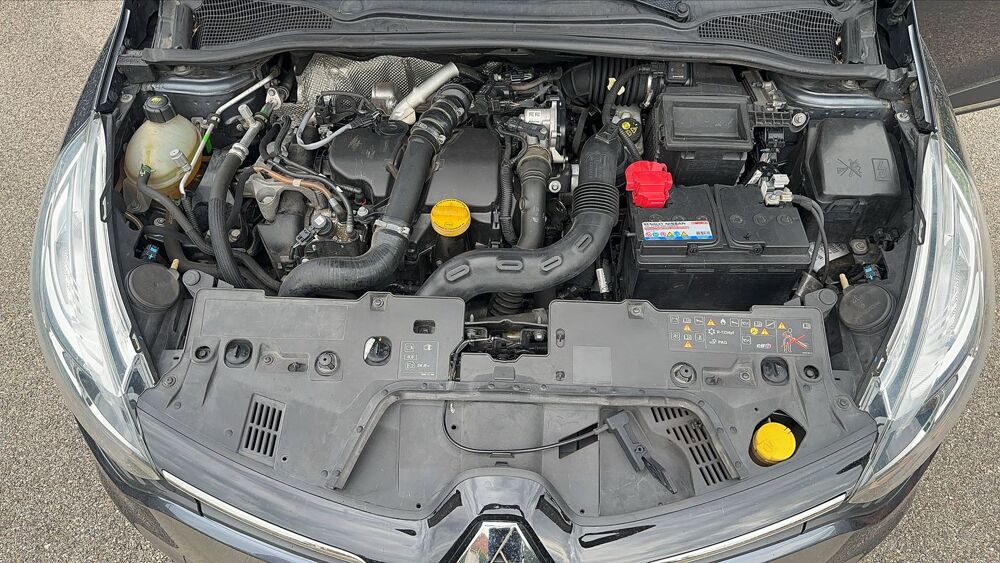 Clio 1.5 dCi 90 EDC6 Intens - Automatique 2018 occasion 38490 Aoste
