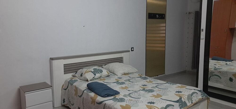 Appartement T4 meublé de standing ? 3 chambres ? 1650 / mois