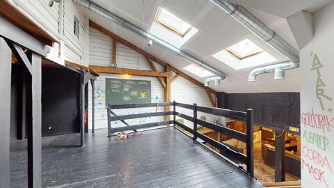   LOCAL COMMERCIAL 210 m2 + APPARTEMENT 70 m² T3 AVEC TERRASSE 