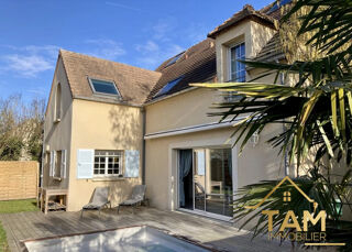  Maison  vendre 9 pices 216 m