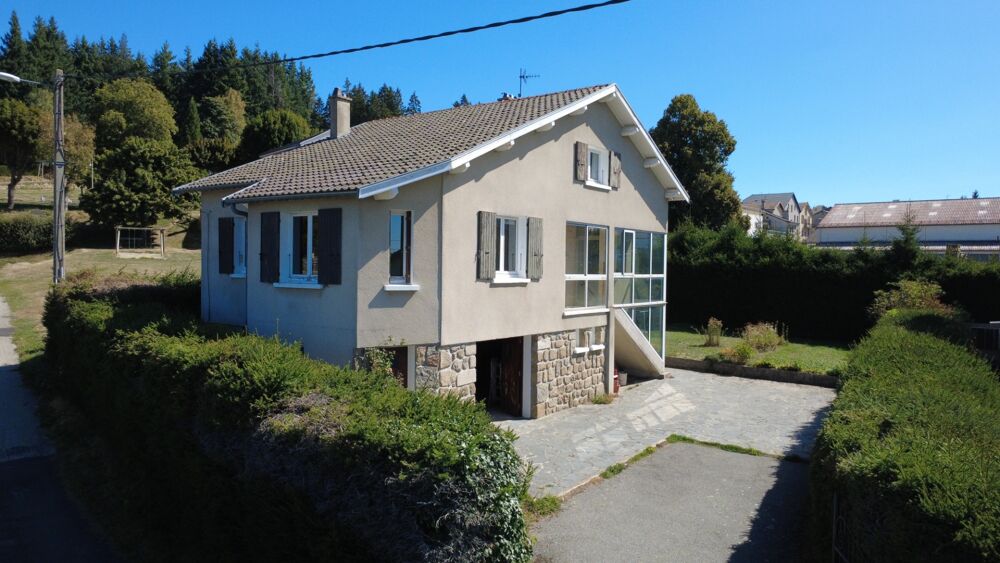 Maison individuelle lumineuse avec jardin et garage  Saint-Agrève