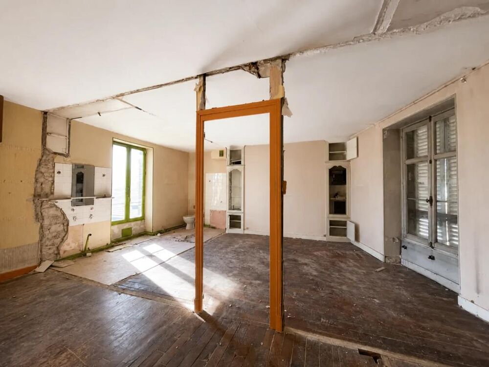 Immeuble de 9 pièces de 254 m² à Orléans