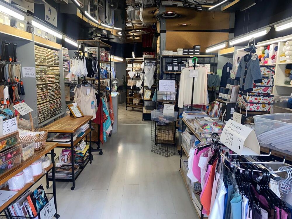   EXCLUSIVITE MONTARGIS -  Mercerie au coeur de la ville, emplacement n�1 ! 