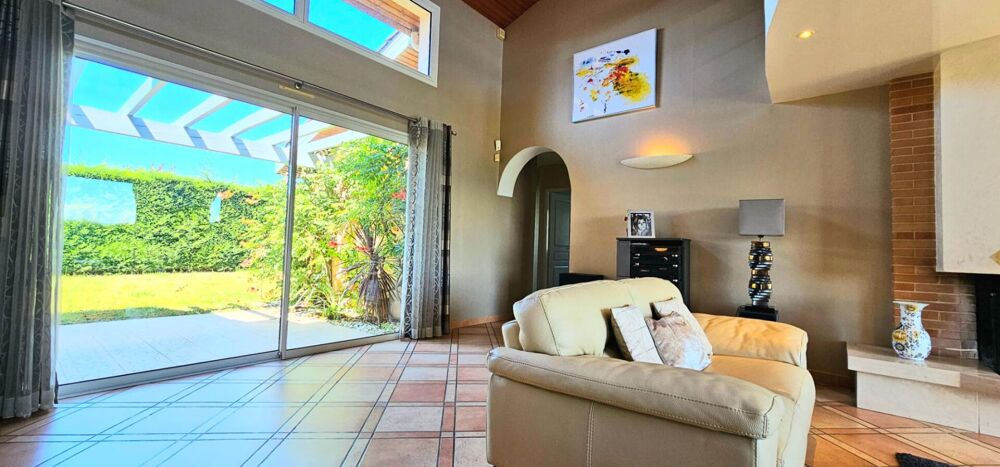 Vente Maison Maison d'architecte Castelnaudary 7 pièce(s) 181 m2 Castelnaudary