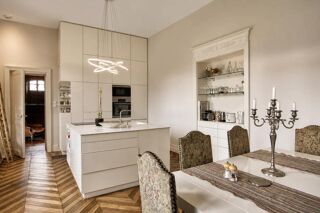  Appartement à vendre 9 pièces 500 m²