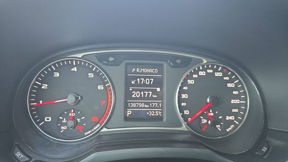 A1 I 1.0 TFSI 95 S-Tronic 7 Business Line - Automatique 2017 occasion 06100 Nice