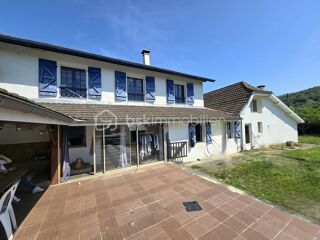  Maison  vendre 6 pices 199 m