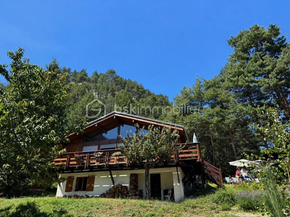 Vente Chalet Charmant chalet familial de 117m2 au cœur de La Norma Villarodin bourget