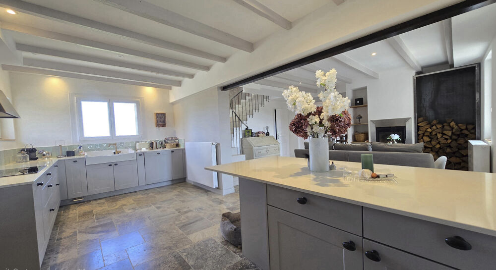 à vendre  Maison Saint-Jean-de-Muzols (07300)