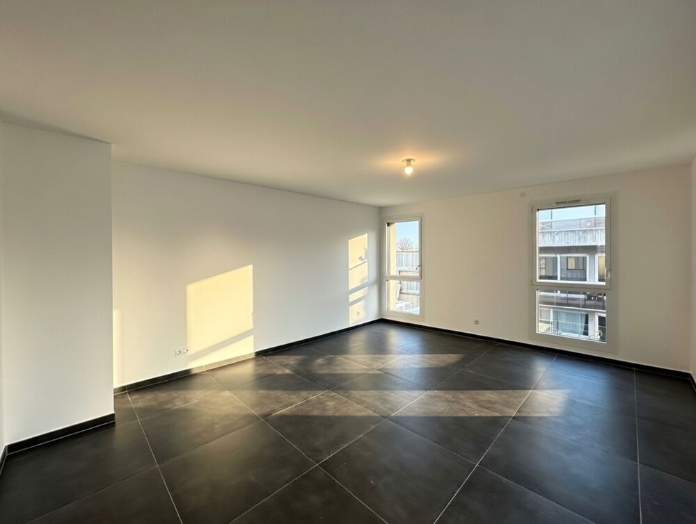 Appartement à vendre 5 pièces traversant ANNEMASSE (74)