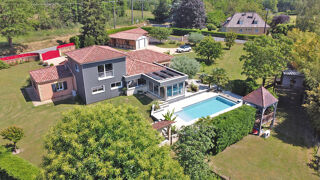  Maison � vendre 7 pi�ces 246 m�