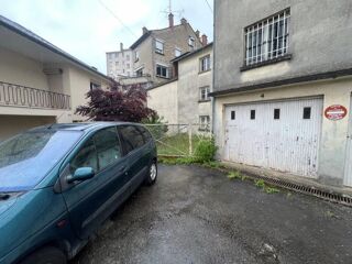  Parking / Garage à louer 