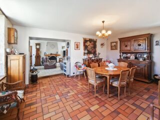  Maison  vendre 11 pices 215 m
