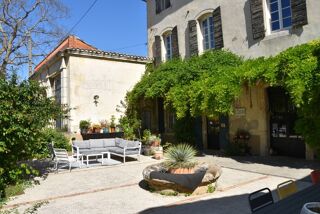  Proprit/chteau  vendre 15 + pices 675 m